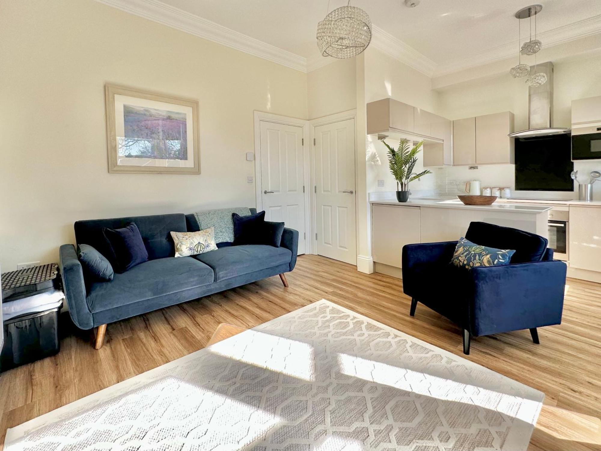 Appartamento Clifford'S Reach At Bluebridge Court With Free Parking York Esterno foto