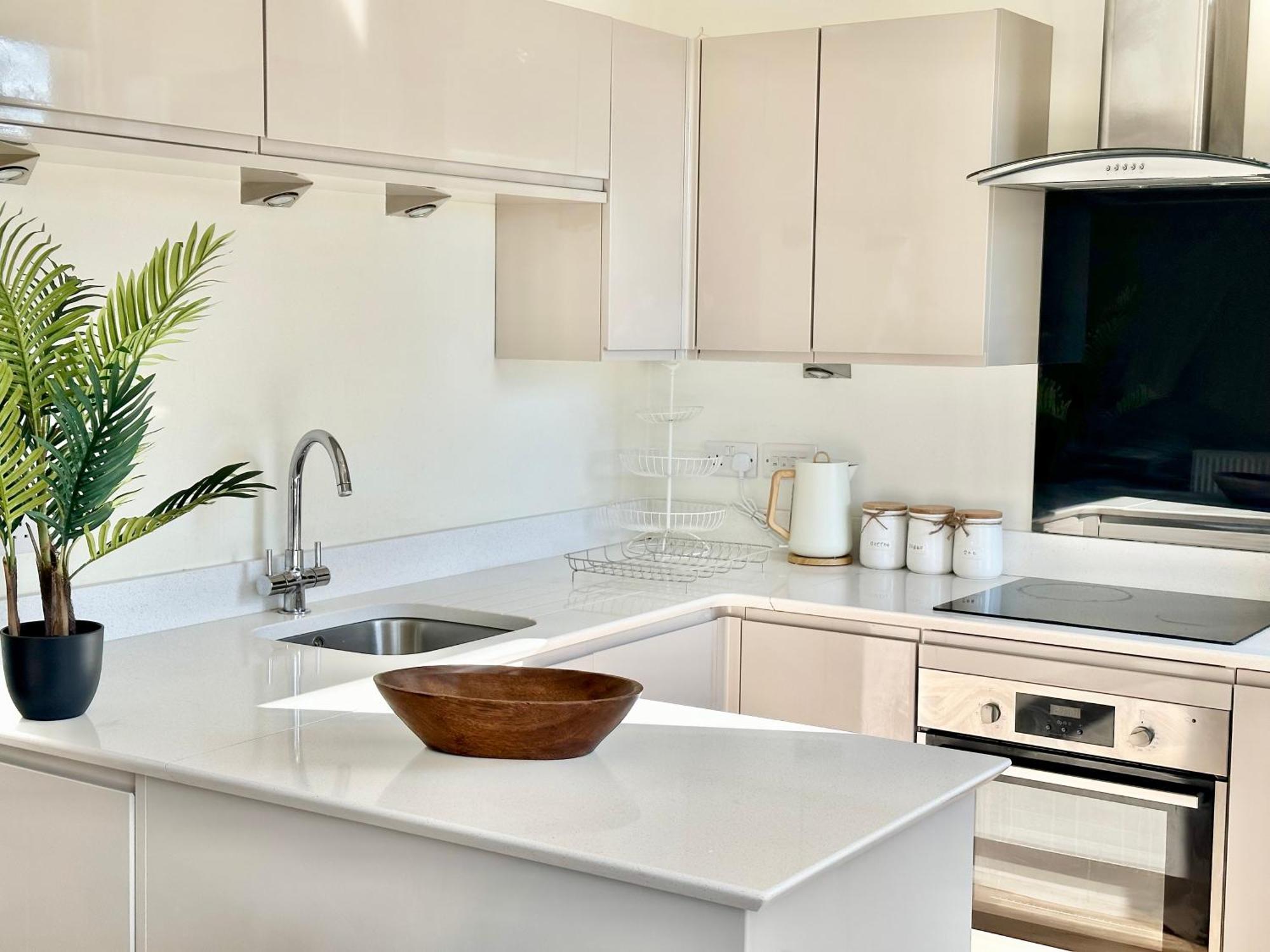 Appartamento Clifford'S Reach At Bluebridge Court With Free Parking York Esterno foto