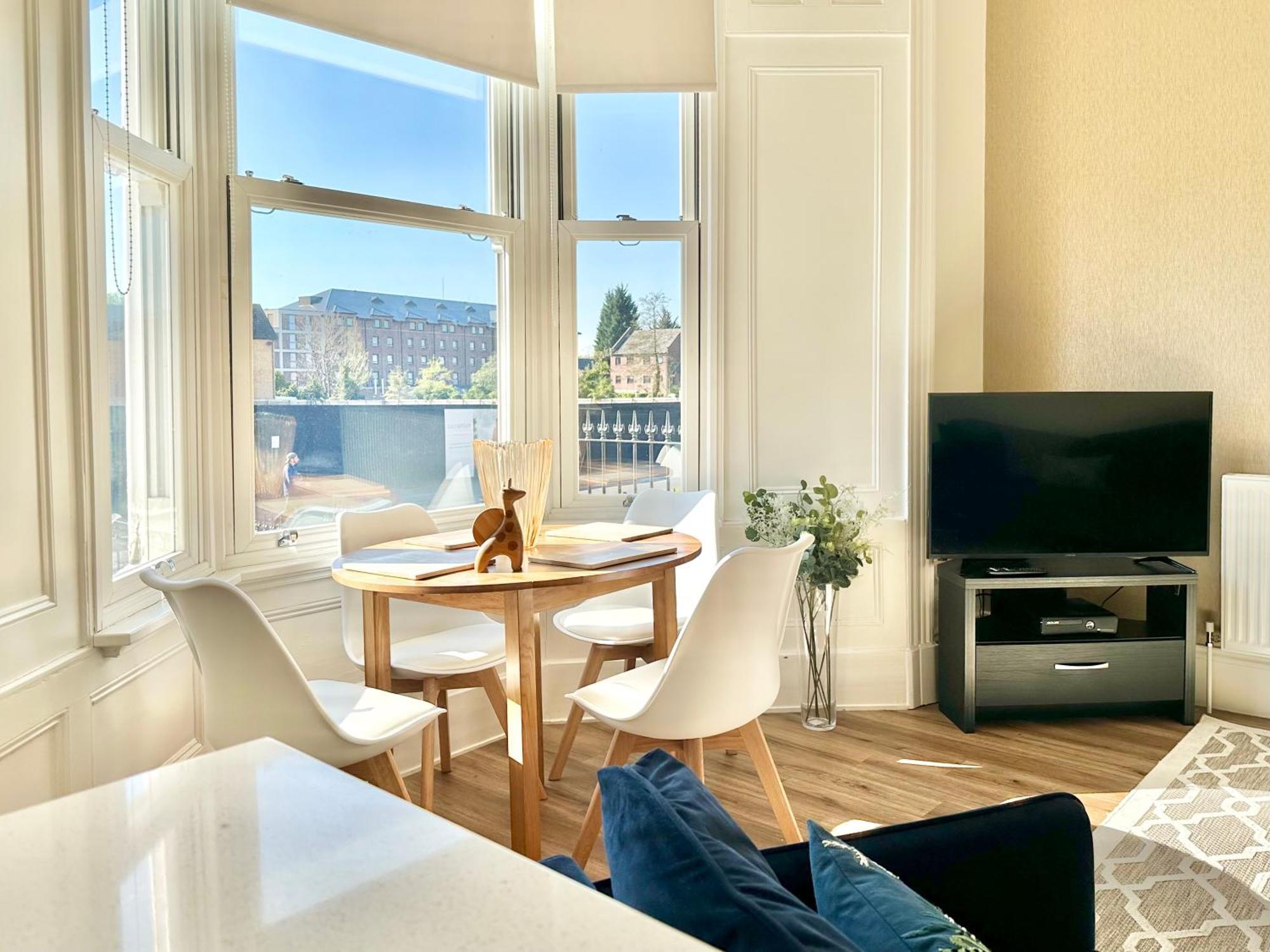 Appartamento Clifford'S Reach At Bluebridge Court With Free Parking York Esterno foto